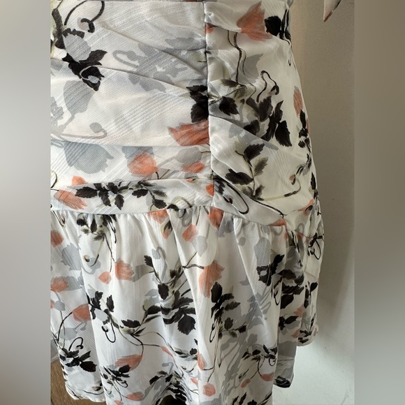 Saints + Secrets M Floral White and Black Dress - Picture 3 of 8